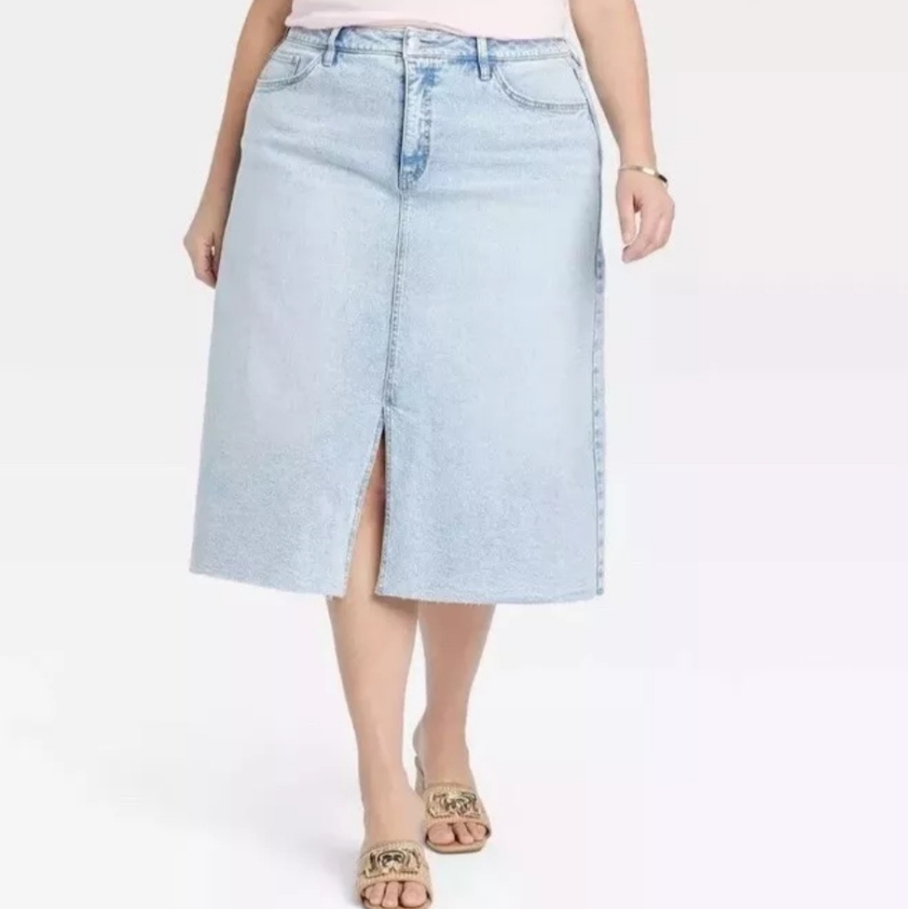 Ava & Viv Women's A-Line Skirt Midi Light Wash Denim - Size 24